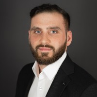 Resul Akyuez