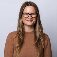 Madeleine De Garis