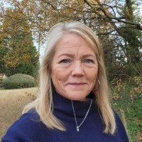 Shelly Groves