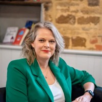 Helen Williams