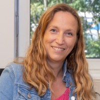 Sandra Hölzl