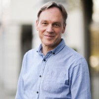 Dr. Ralf Deckers