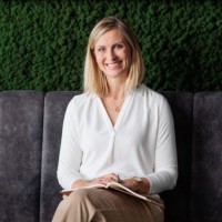 Annette Wüst