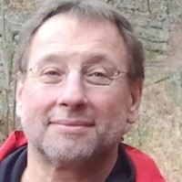 Dr. Reinhard Kuhn