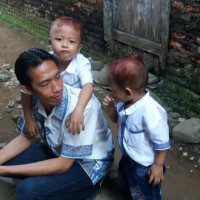 Bambang E