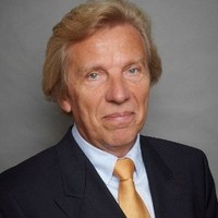 Dr. Joachim Fluhrer
