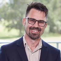 Warren Robb