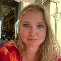 Elle Van Vuurde - Vd Velden