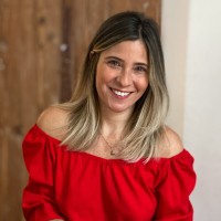 Tati Magalhães