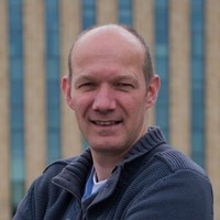 A.(Bert) Dokter