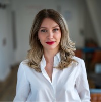 Nicoleta Nutu