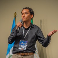 Alejandro Bustamante