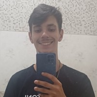 Vitor Hugo Carvalho Stenger