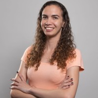 Brenda Medeiros