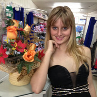 Maclaine Perozzo