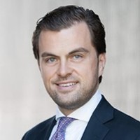 Vivian Strosek FRICS