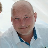 Damien Pacer