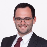 Dr. Lukas Zöllner