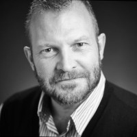 Mikael Lindfors
