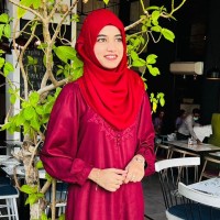 Yumna Ali