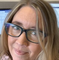 Angela Bergman