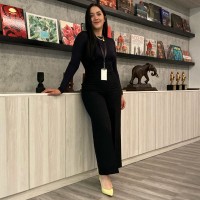 Ariana Males Alvear