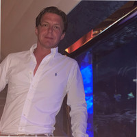 Tom Budge