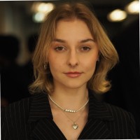 Ana Dombek