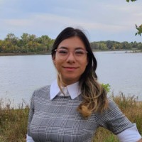 Yessenia Flores