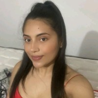 Laura León