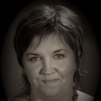 Monique De Henauw