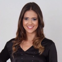 Laura Linhares