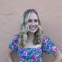 Olivia Litchfield, Pe