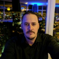Vitor Lucena Brandão