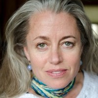 Shelly Saunders