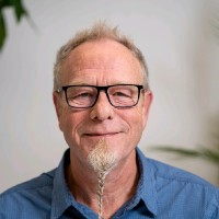 Theo Stauffer