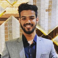 Het Jayesh Gandhi