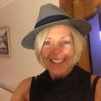 Sandra Leonard