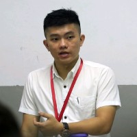 Chee Yong Lim