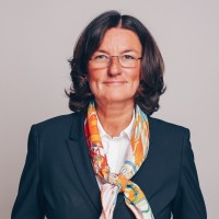 Katharina Demuth