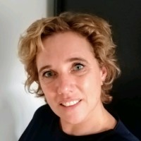 Mandy Van Leeuwen