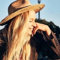 Sarah James