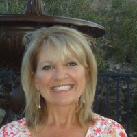 Susanne Currier