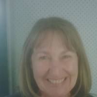 Lynda White