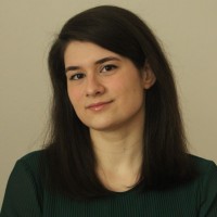 Réka Csatár