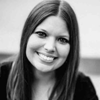 Lindsey Jones (Holt)