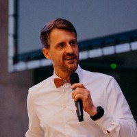 Richard Tienken