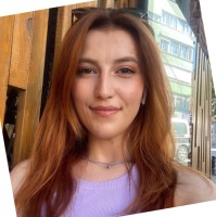 Özge Kahraman