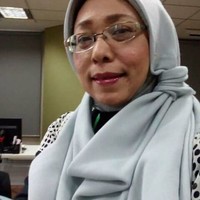 Dewi Bakar