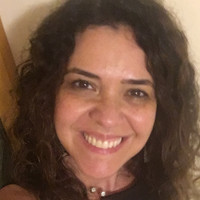 Luciana Peneluppi Viveiros